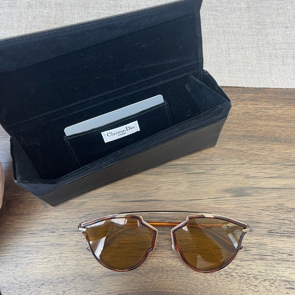 Dior Sunglasses - Picture 3 of 4